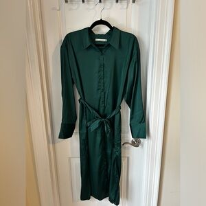 Abercrombie Long-Sleeve Satin Midi Shirt Dress